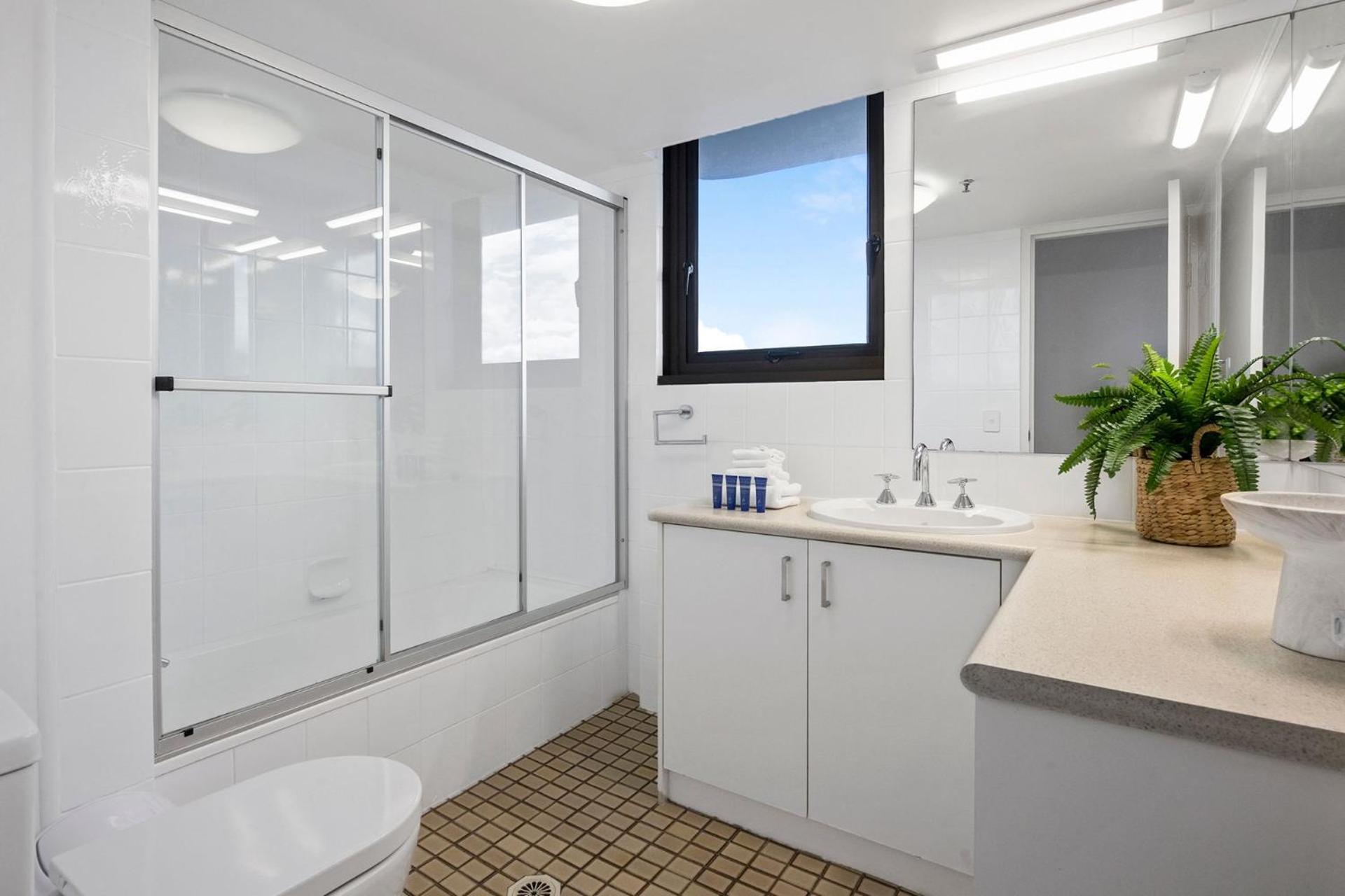 Acapulco Deluxe 2 Bedroom - Coasthm *
